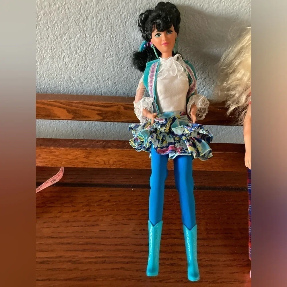 EUC Mattel Barbie 1980 Doll Lot Hasbro Blonde 1987